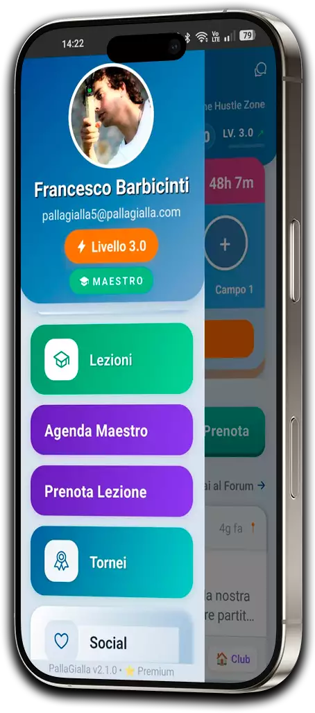 Drawer Maestro nell'app PallaGialla — badge MAESTRO verde, scorciatoie Lezioni, Agenda Maestro, Prenota Lezione, Tornei